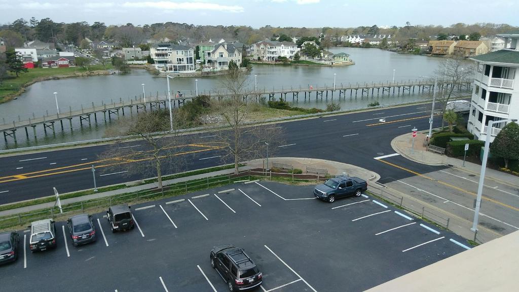 Howard Johnson By Wyndham Virginia Beach At The Beach Exterior foto